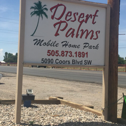 desert palms sign